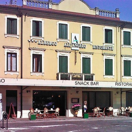 Hotel All'Angelo Ponte Di Piave Padova Exterior photo